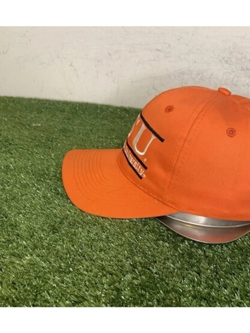 Vintage Oklahoma State Cowboys hat cap snap back orange the game split bar mens